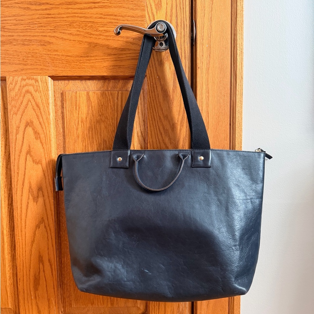 Clare V Le Zip Sac Navy Blue